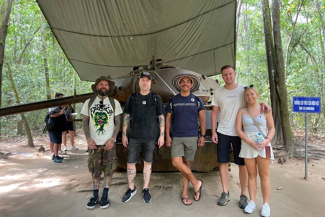 1-Day Tay Ninh– Cao Dai Temple & Cu Chi Tunnels Tour - Lunch in Tay Ninh