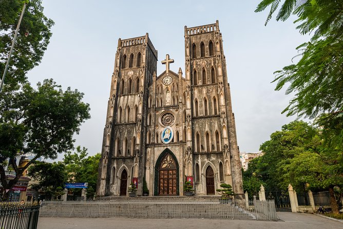 10-day Small-Group Vietnam Highlight Tour - Day 7: Hanoi’s history in one demanding day