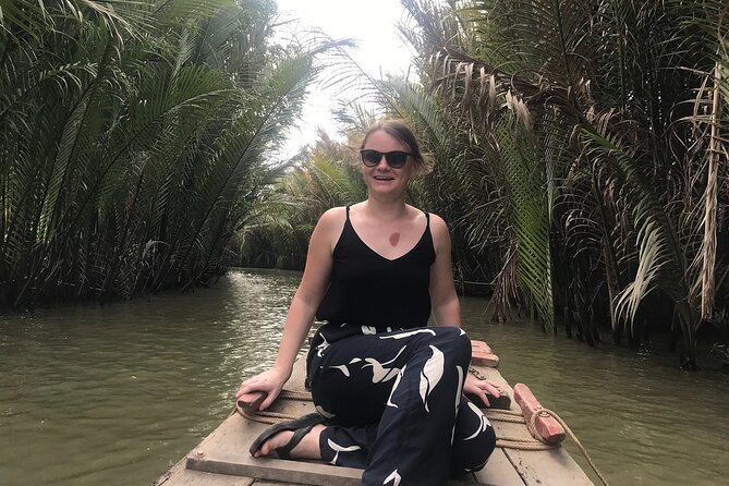 2-Day Mekong Delta Tour with Homestay - Vinh Trang Pagoda and the first taste of the delta