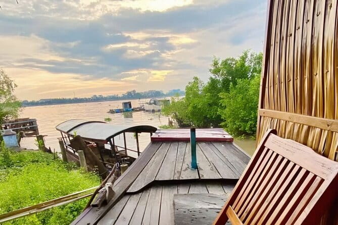 2 Day Private Mekong Delta, Riverside and Ecolodge Nature Tour - The private format and guide service