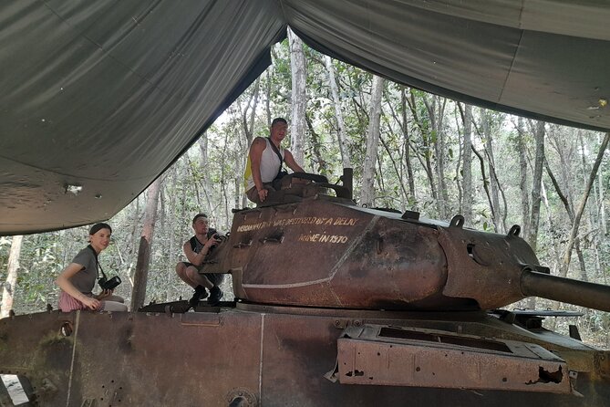 Adventure Cu Chi Tunnels: Vietnam War Underground Network AM/PM - The 45-minute handicraft workshop