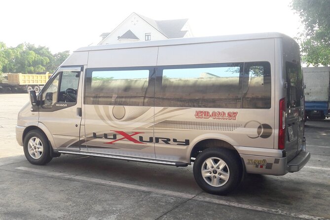 Airport Transfer (From Airport - Ho Chi Minh City (Private 16 Seats Car) - Booking details that deserve attention