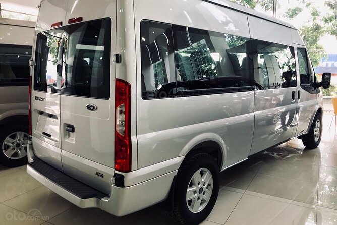 Airport Transfer (From Airport - Ho Chi Minh City (Private 16 Seats Car) - Finding your driver at Tan Son Nhat Airport