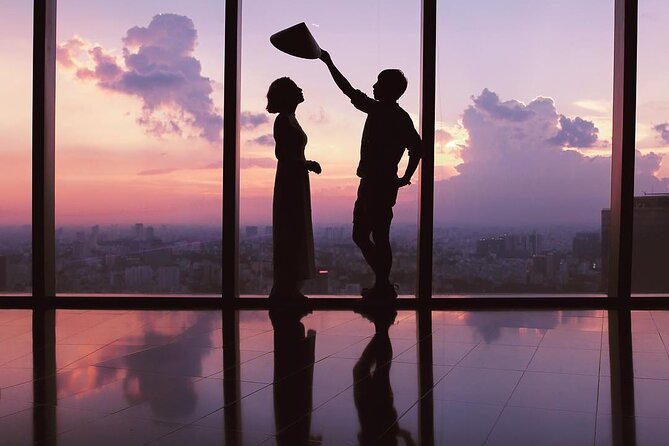 Amazing night with Saigon Skydeck and local beer tasting - Who will enjoy this evening most?