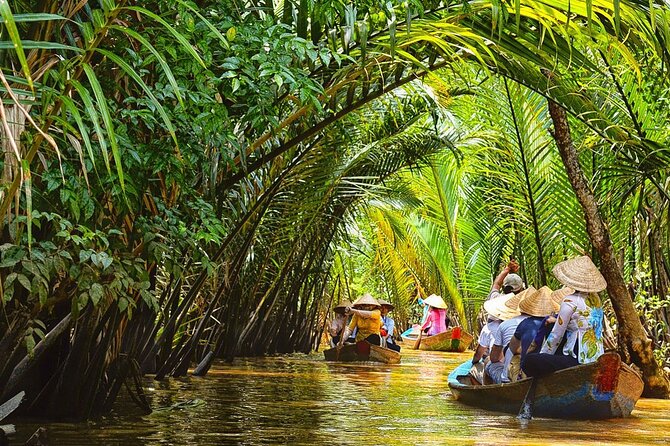 Amazing Vietnam, Cambodia and Thailand 16 Days - Days 7 to 9: Hanoi and the limestone islands of Halong Bay