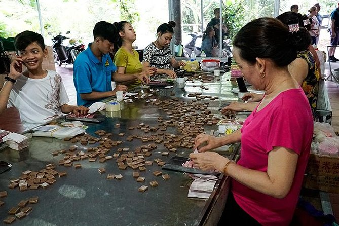 Authentic Mekong Delta Floating Market Full Day: Private or Group - How much value do you get for $119?