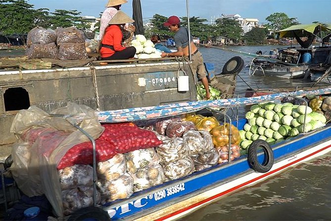 Authentic Mekong Delta Floating Market Full Day: Private or Group - Trading boats and camera-ready scenes