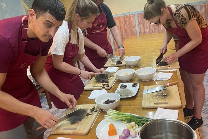 Authentic Vietnamese Cooking Class with Market Visit in HCMc - Timing, group size, and useful planning details