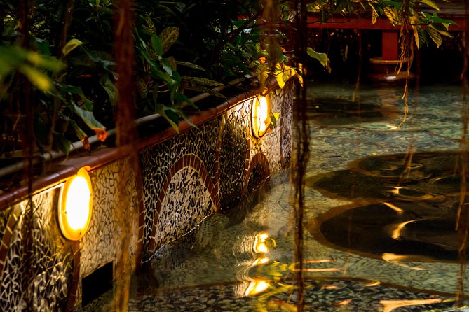 Authentic Vietnamese Dinner And Water Puppet Show - FAQ