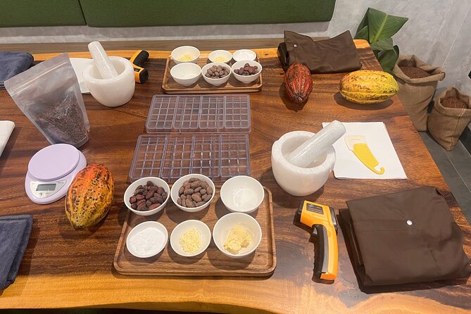 Bean to bar Chocolate Workshop in Ho Chi Minh City - The District 1 meeting point