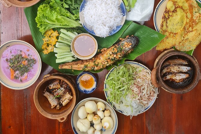 Ben Tre Mekong Zig Zag: Scooter, Sailboat, and Food (Full day) - What the $59 price includes