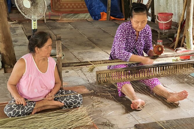 Ben Tre: Scooter, Culture, Sailboat and Mekong Food (Half Day) - What the $49 price delivers