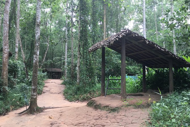 Best Private Tour Cu Chi Tunnels and Mekong Delta Full Day - Lunch before the Mekong portion
