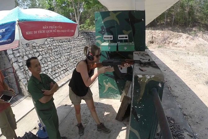 BIG BOSS Private LIMOUSINE To Cu Chi Tunnels and Mekong delta - Why this private day trip works