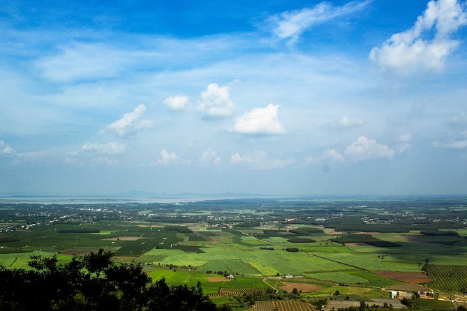 Black Virgin Mountain, Cao Dai Temple & Ben Duoc Cu Chi Tunnel - Who will enjoy this long day most