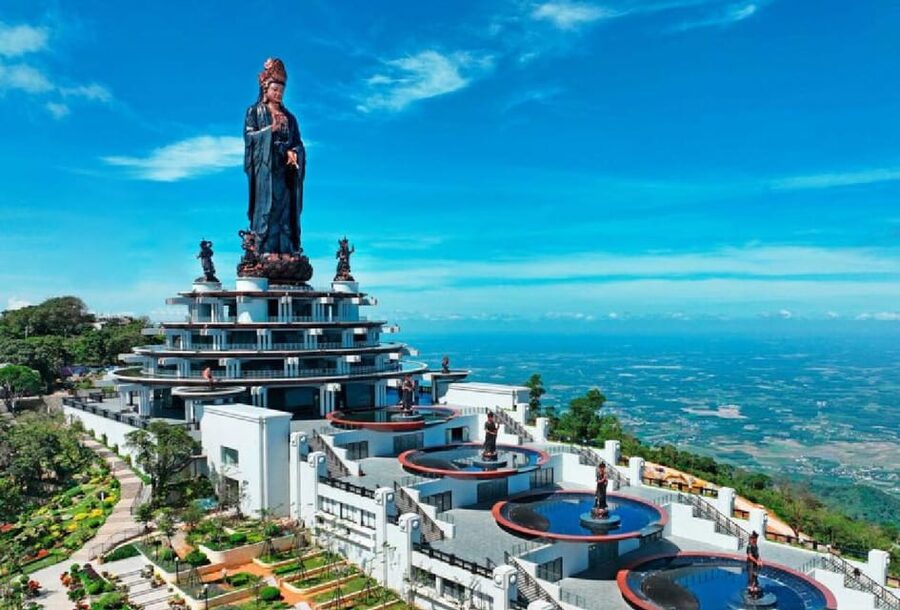 Black Virgin Moutain, Cu chi tunnels & Cao dai temple 1 day - Transport, language, and pace