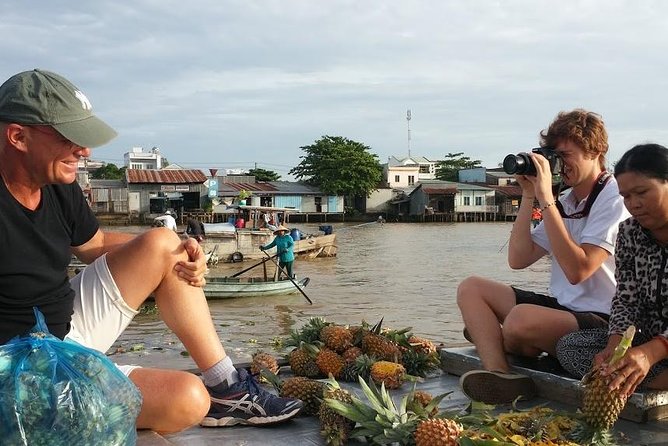 Cai Rang floating market and Mekong Delta Private Tour from HCMC - What Cai Rang feels like from the boat
