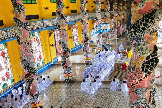 Cao Dai Temple And Black Lady Mountain Day Tour - Lunch before the mountain ride
