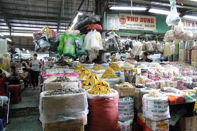 Chinatown Cyclo Journey Half-day Tour - Binh Tay Market and an hour for browsing