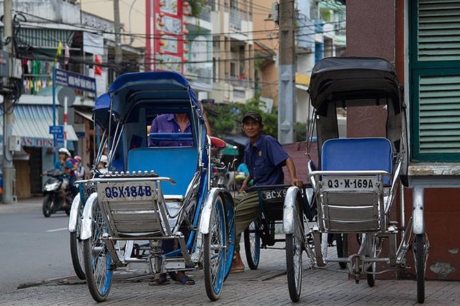 Chinatown Cyclo Journey Half-day Tour - Lady Thien Hau Temple and the first look at Chinatown