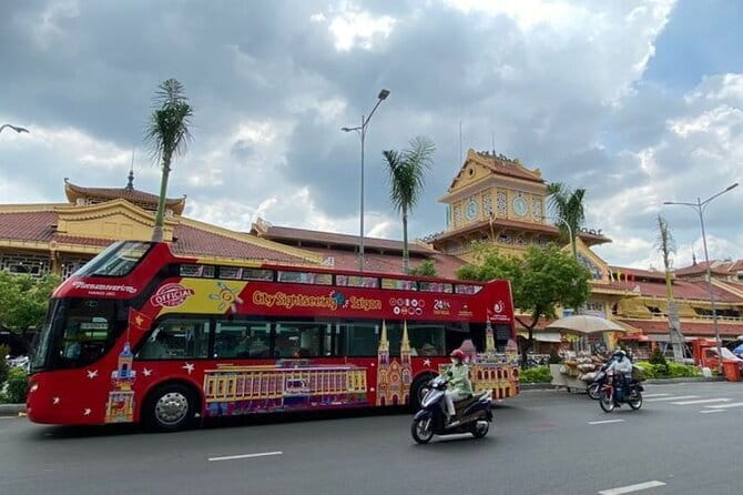 City Sightseeing Saigon Bus Tour - Red Route stops from Nguyen Hue to Nha Rong Wharf