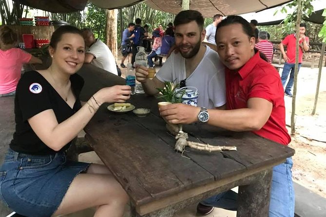 Combine Cu Chi Tunnels & City Tour by DGT - How the transport and group size affect the day
