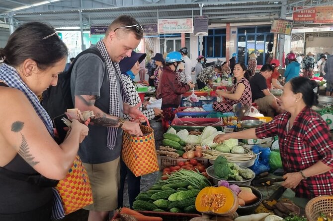 Cooking class & Vibrant Market by Scooter/Tuktuk (Half-Day) - Why coconut and fresh herbs matter here