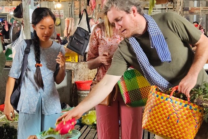 Cooking class & Vibrant Market by Scooter/Tuktuk (Half-Day) - Tasting Ben Tre before the cooking starts