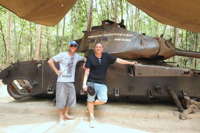 Cu Chi Luxury Group Tour - Tapioca and Cake Half Day - Bomb craters, rice fields, and the war above ground