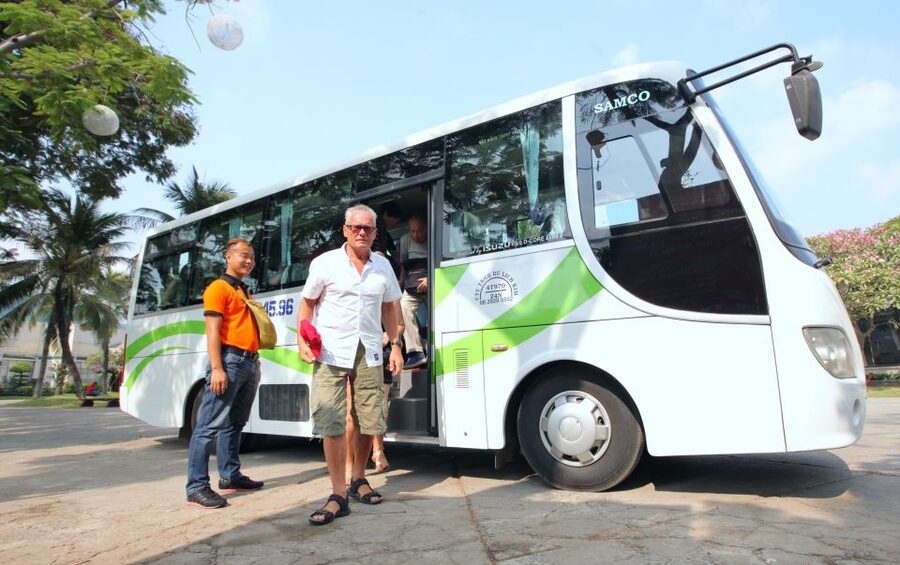 Cu Chi Tunnels Luxury Speed Boat Half Day Tour - Return by boat or bus