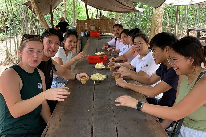 Cu Chi Tunnels: Morning or Afternoon - Small Group Tour - How small is the small group?