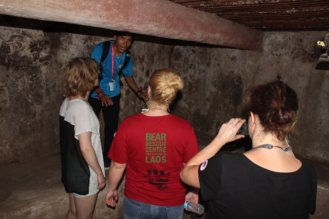 Cu chi tunnels Tour (Group and Private) - Crawling through passages built by hand