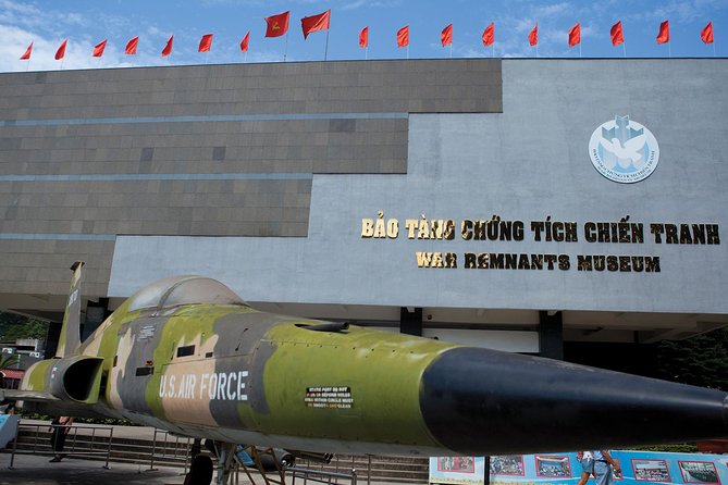 Daily Small Group Tour to Saigon City and Cu Chi Tunnels - Independence Palace and the story of reunification