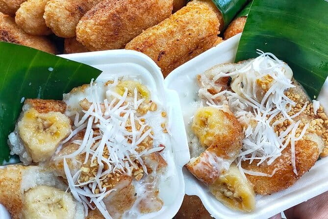 Discover Ho Chi Minh City’s Street Food & Hidden Life by Bicycle - Safety and comfort on busy streets