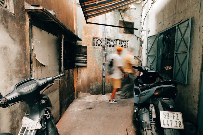 Early Riser Walk: Grandma Noodles, Cafe, Exotic Fruits & History - Grandma’s Noodles on Võ Văn Tần