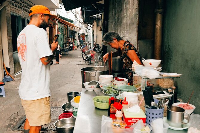 Early Riser Walk: Grandma Noodles, Cafe, Exotic Fruits & History - Old Saigon in the Nguyen Thien Thuat Apartments