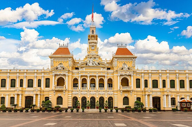 Essential Saigon Walking Tour: All Must-see - Independence Palace and the weight of modern history