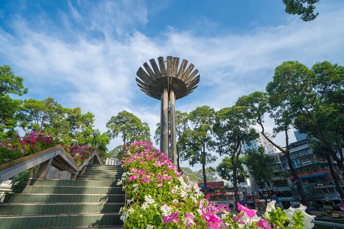 Essential Saigon Walking Tour: All Must-see - The People’s Committee Building and modern civic power
