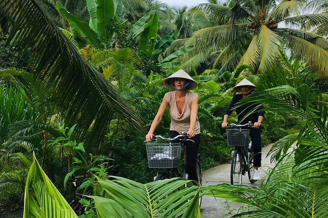 Exploring Ho Chi Minh City and Cu Chi Tunnels - Rice paper making in District 1