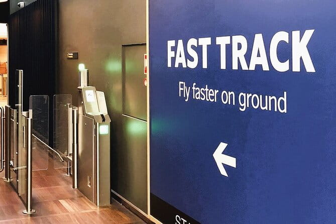 Fast Track VIP Service Tan Son Nhat Airport (Ho Chi Minh-Vietnam) - Why Tan Son Nhat fast track can be worth the cost