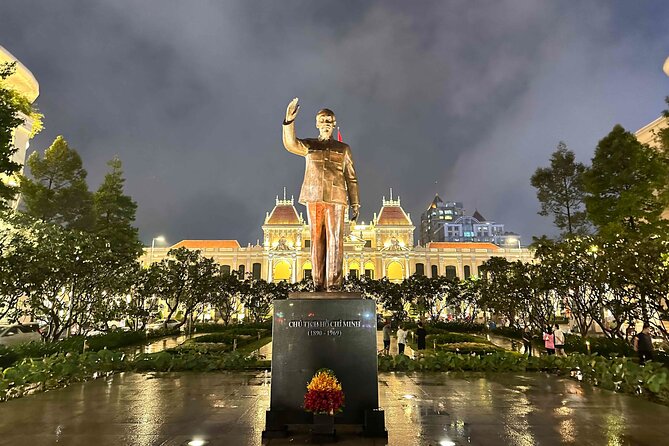 [Free E-sim] Evening Walking Tour in Saigon - Group size, walking effort, and timing