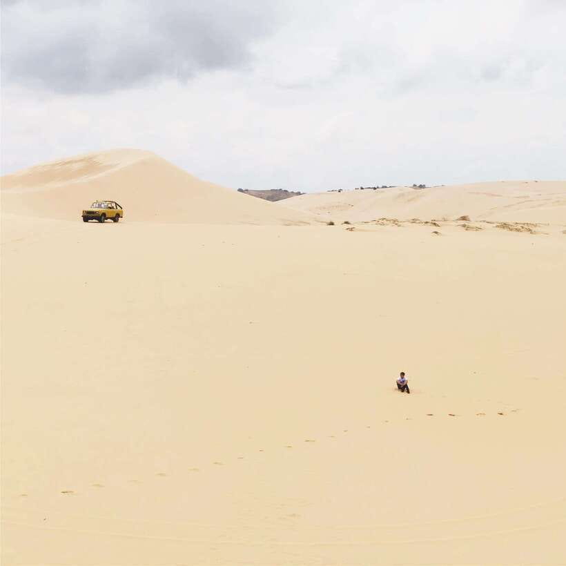 From Ho Chi Minh: Mui Ne Sand Dunes and Beach Day Tour - Local lunch before the beach