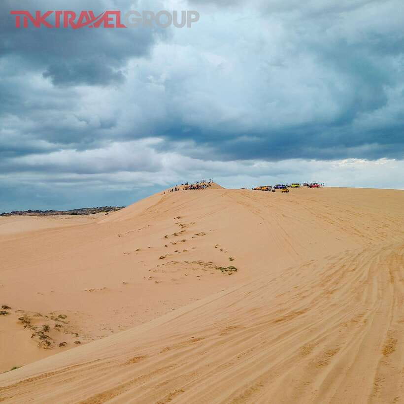 From Ho Chi Minh: Mui Ne Sand Dunes and Beach Day Tour - One hour beside Mui Ne’s sandy coast