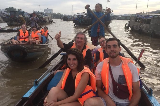 Full-day Cai Rang floating market - explore countryside, make bakery - from HCM - Why the early start is worth it