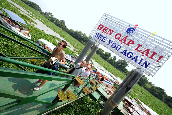Full-Day Tour in the Cu Chi Tunnels with a Luxury Speed Boat - Crowds and timing can affect the experience