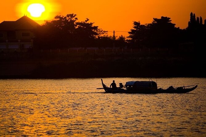 Half Day Dusk on the Mekong -Sunset in Paradise - Honey tea, fruit, and a bee farm