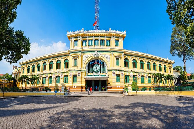 Half-Day Private Motorbike Tour in Saigon - Ho Thi Ky flower market, where the city gets its flowers