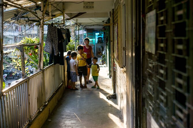 Half Day - Saigon Off-the-Beaten-Path - City Cycling Tour - Starting near the Saigon River in District 1