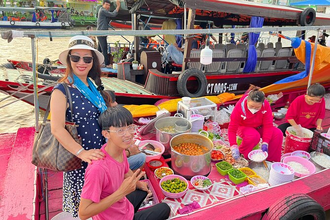 HCM: 2-Day Mekong Delta Floating Market with Cooking & Bike Ride - My Tho by motorboat and the islands of the Upper River