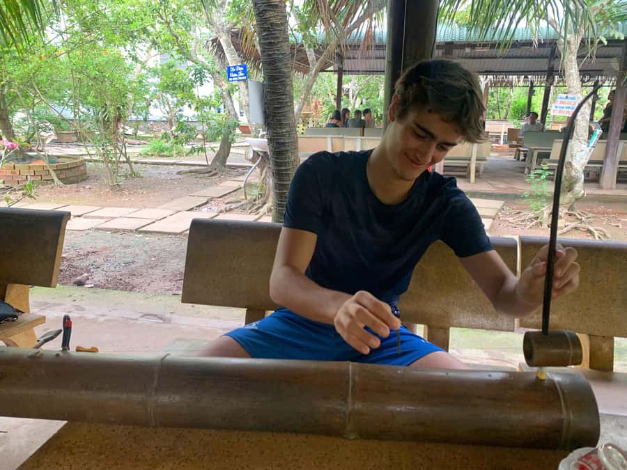 HCM: Authentic Mekong Delta - Boat, TukTuk, Khot Cake Making - Lunch in Tien Giang Province